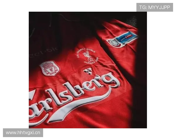 英超球衣背面球员名字的印制格式说明 英超球衣背面球员名字的印制格式说明