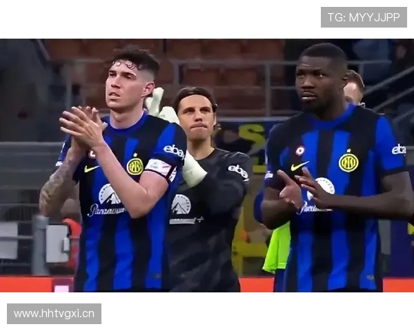 图拉姆错失单刀机会被替换下场队友扳平后他泪洒赛场感慨本该进球